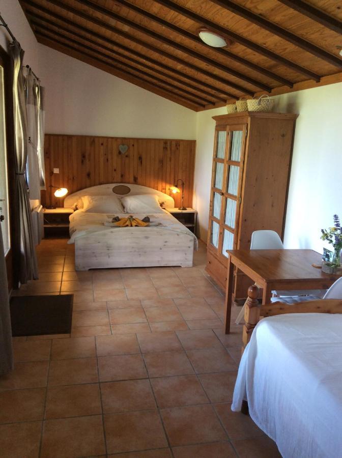 Chambre D'Hotes Grange De La Bastide Laveissiere ภายนอก รูปภาพ